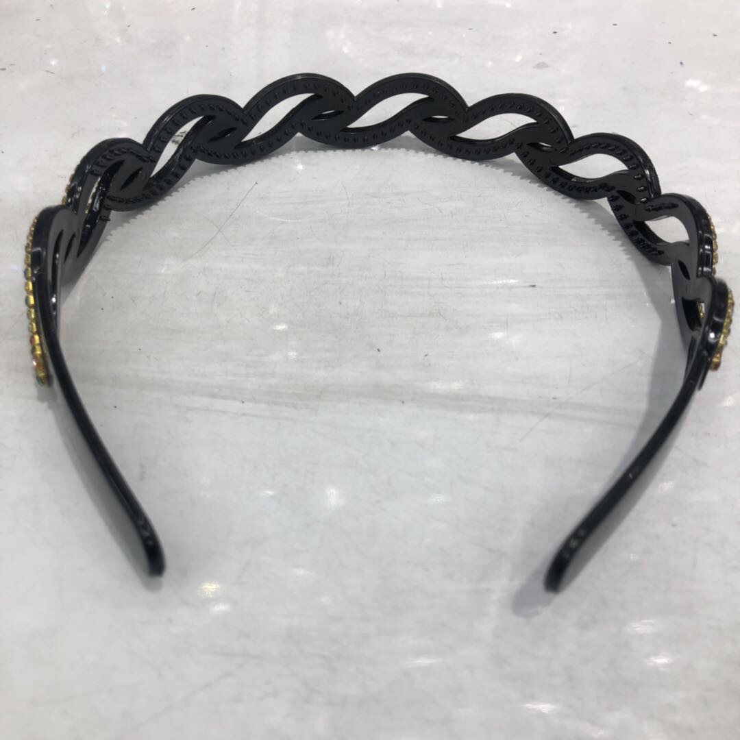 سيدة الموضة الكورية لديها غطاء شعر details Picture