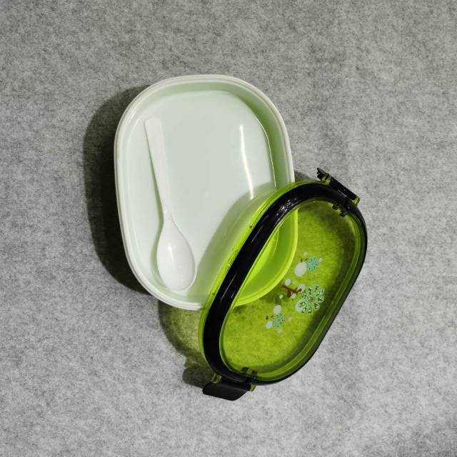 2021 new lunch box division plastic student bento box cartoon convenient box fruit box details Picture