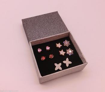 耳钉10孔葱纸 碳黑银 双色 包装纸盒6.8*8*3CM（5对耳钉）