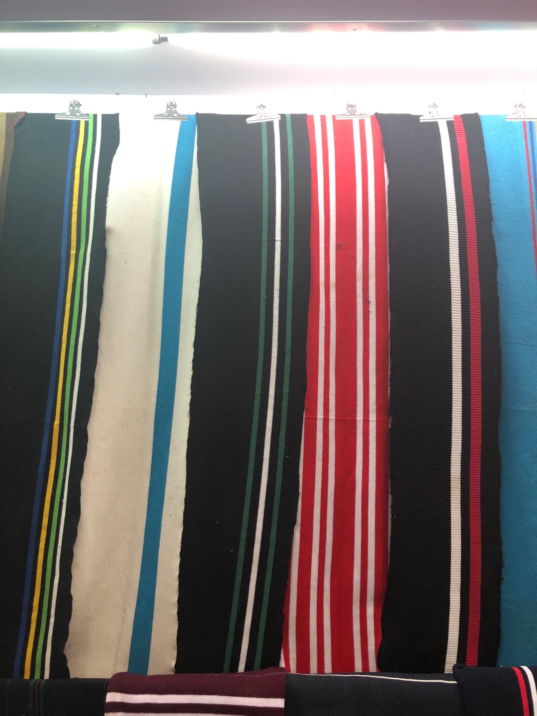 Classic Versatile Durable Cuff Clip Hem Ribbed Stretch Fabric Specification drawing