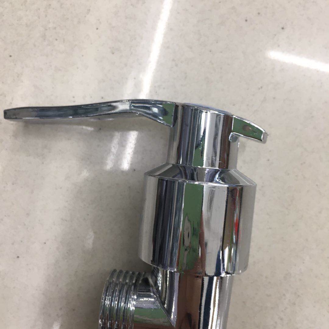 Electroplated triangular valve, toilet, water heater, cold and hot Angle valve switch, stop valve, one-in and two-out cold and hot three-way figure-eight valve details Picture