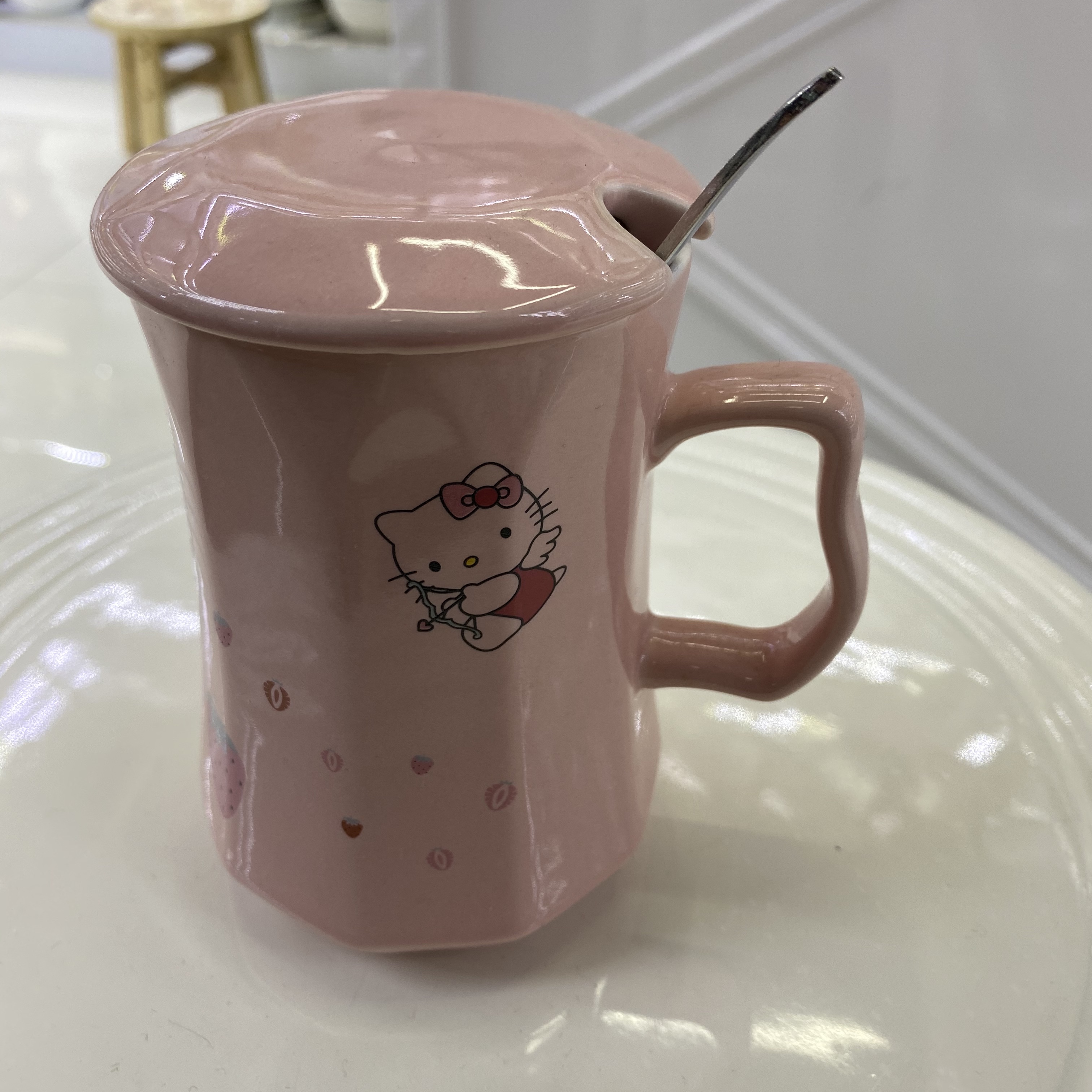 陶瓷杯/马克杯/搪瓷杯/瓷杯/浮雕杯产品图