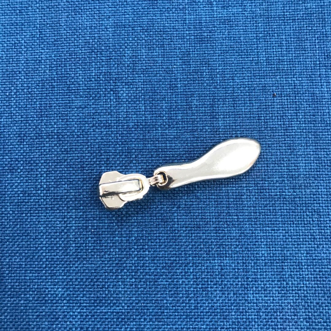 服装衣裤辅料拉链头箱包五金配件拉链装饰