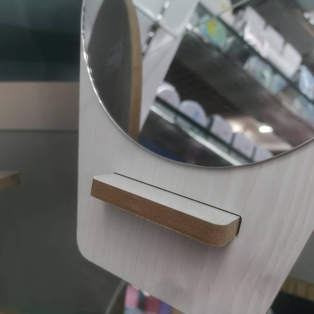 台镜/镜子 / 折叠镜子细节图