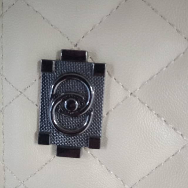 象牙白手拿包零钱包菱形花纹产品图