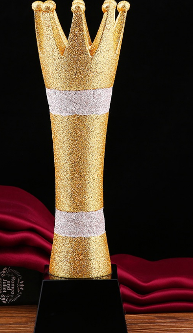 树脂奖杯水晶奖杯定制创意金属奖杯皇冠水晶奖杯产品图