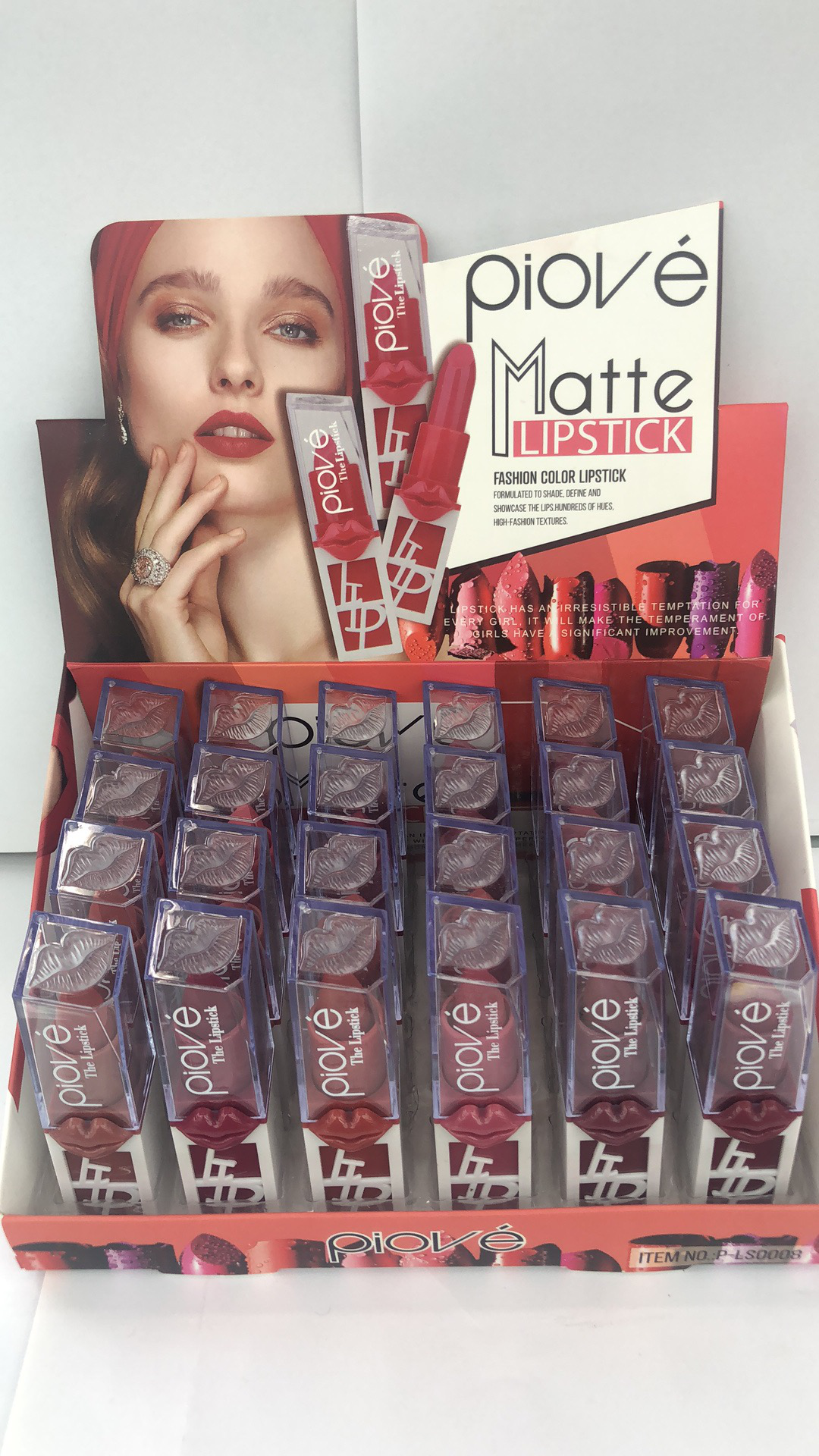 唇部彩妆产品PIOVE口红