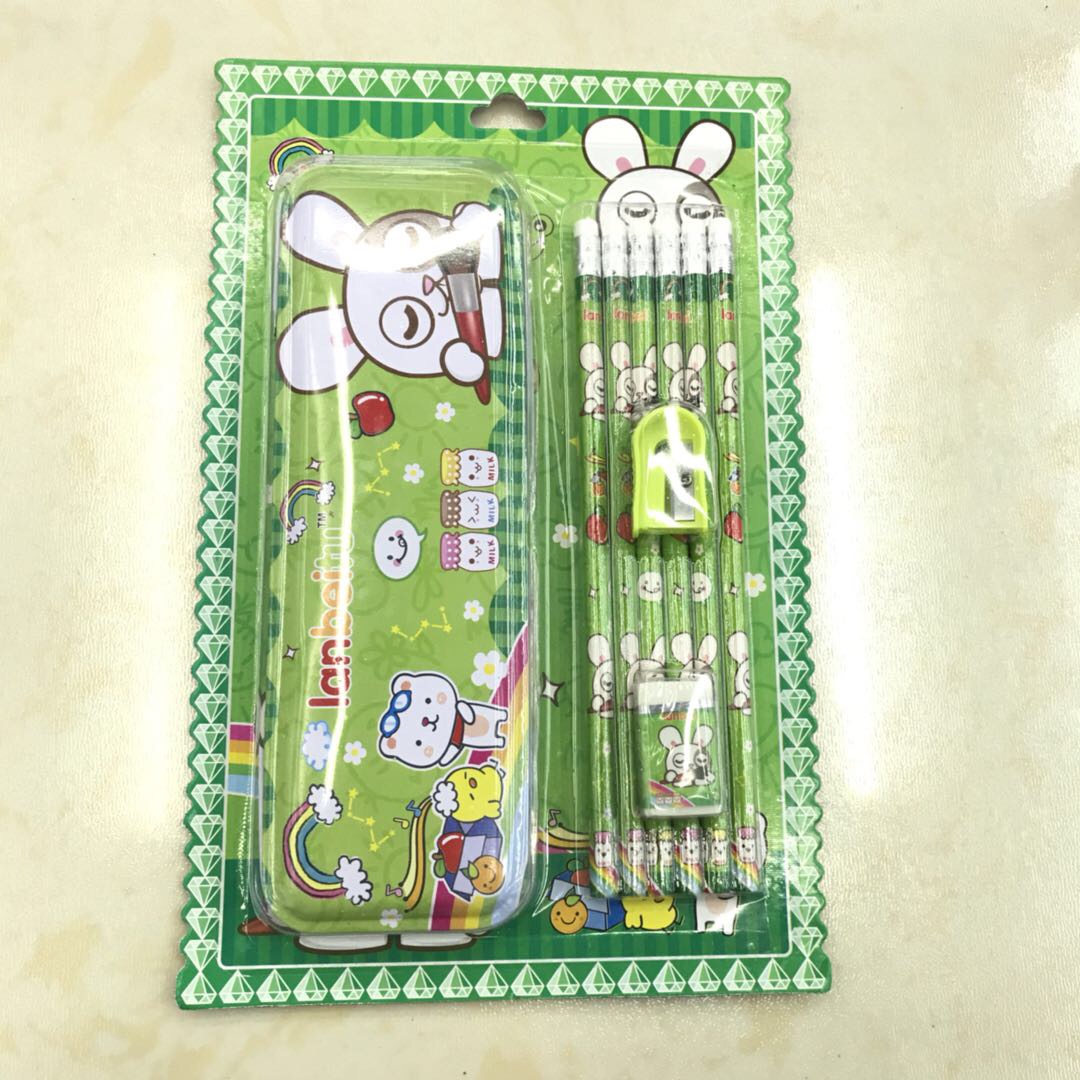 小兔子文具套装包含铅笔铅笔盒卷笔刀等绿色