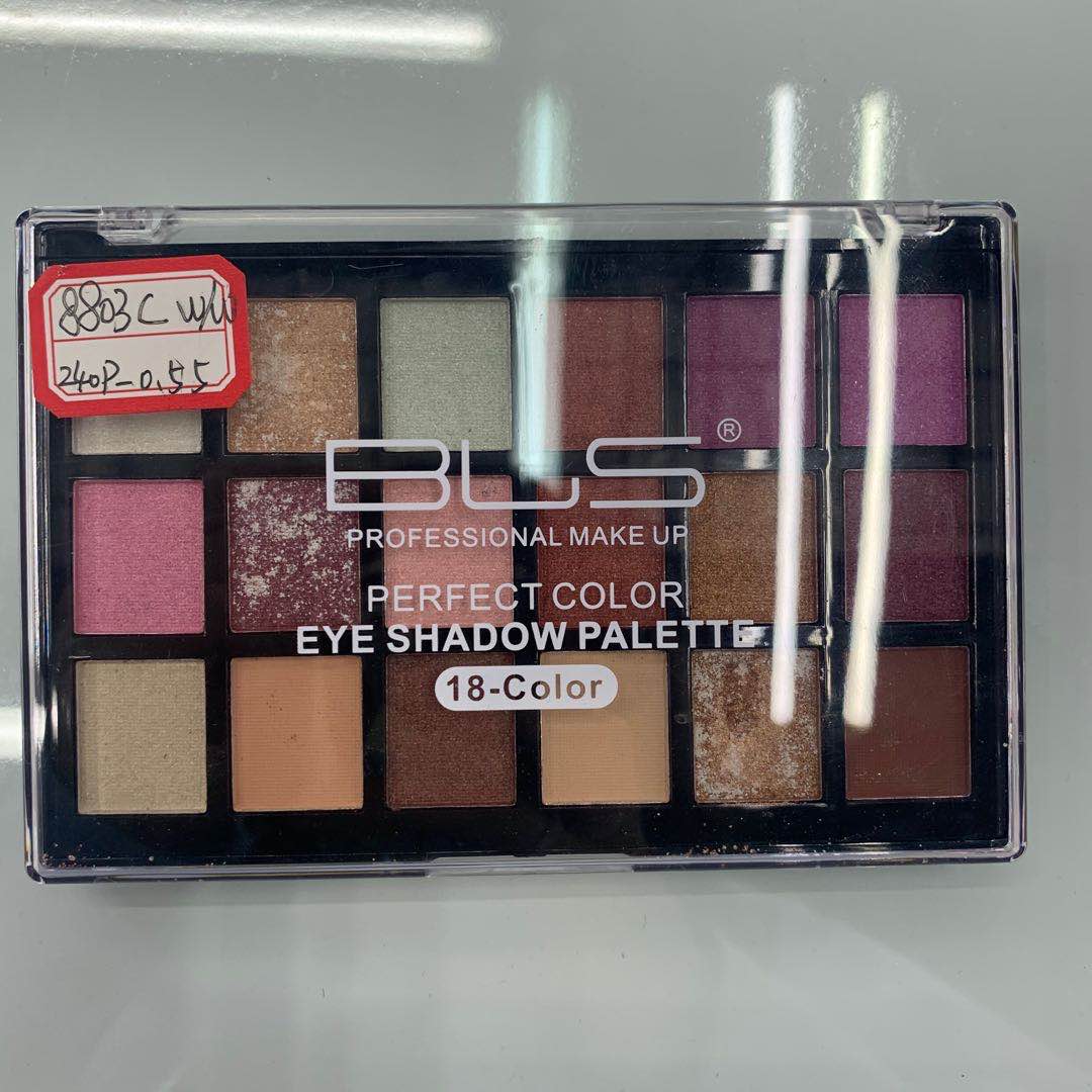 厂家直销哑光珠光平价学生初学者闪粉防水眼影盘18色