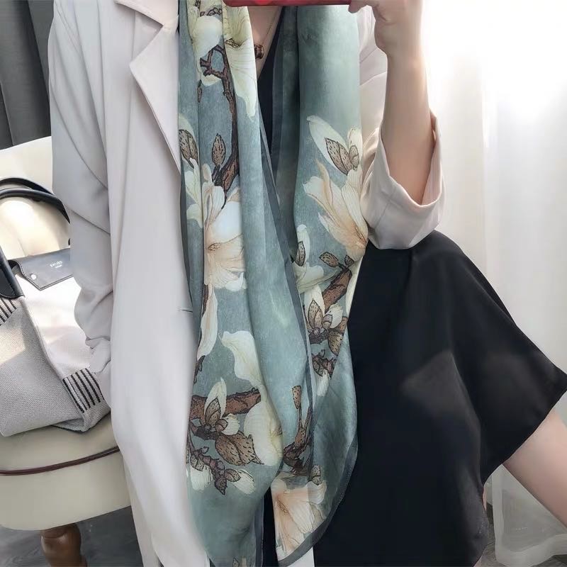 Fashion Everything Casual Lady Temperament Silk Scarf Flowers Blue Korean Version Specification drawing