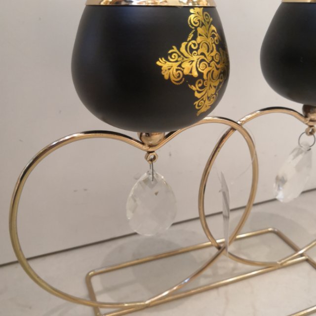 Premium gilded double-seat candlestick details Picture