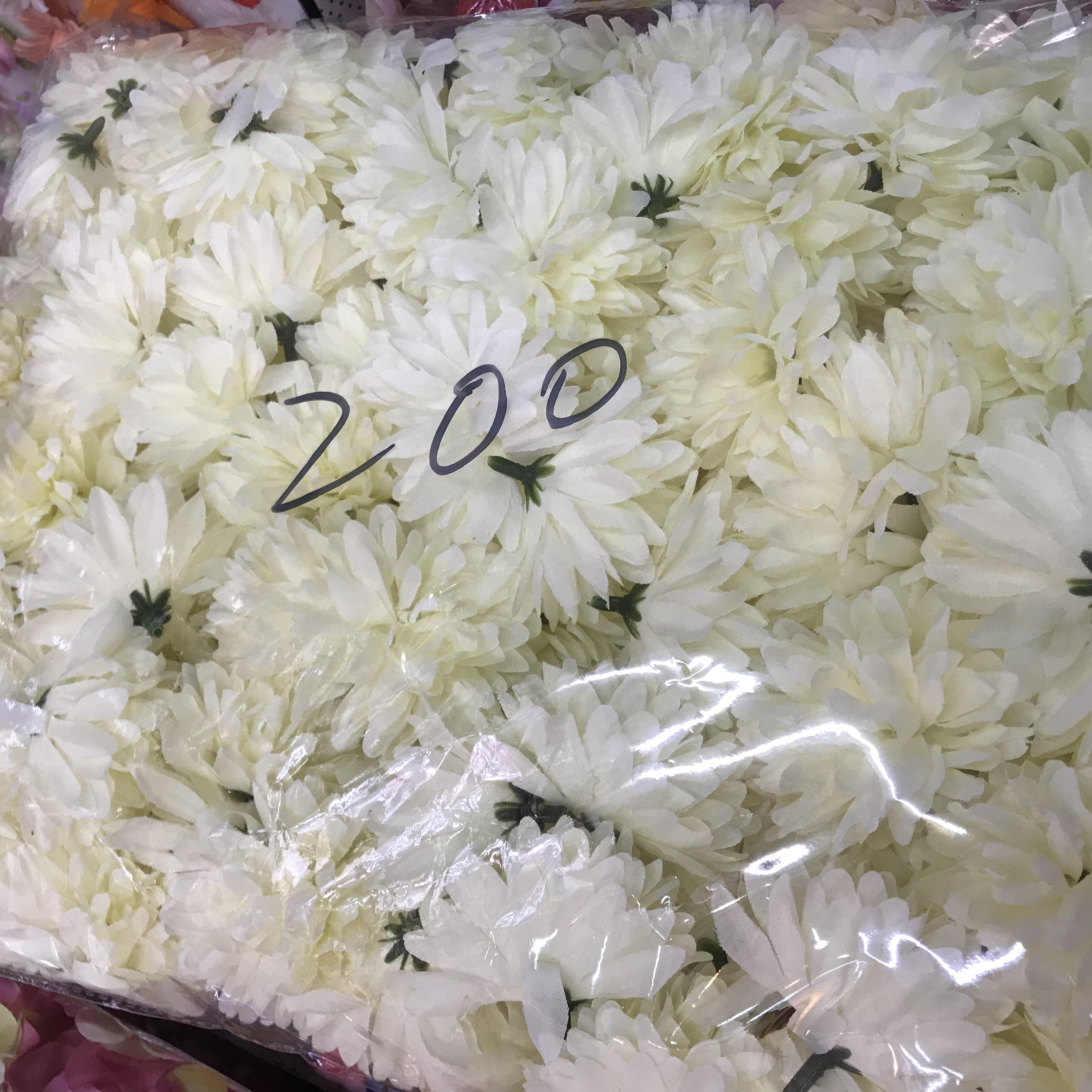 New creative bouquets of simulated beige artificial flowers, diy small conical chrysanthemum head bouquets, garland materials, mini decorative small flowers, 6cm Specification image