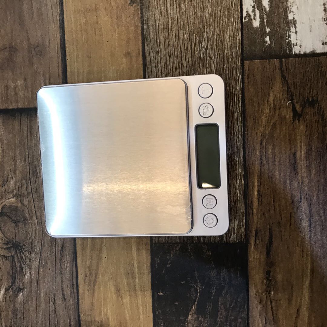 精准厨房秤家用电子称迷你珠宝秤0.01g烘焙食物茶叶0.1克称重