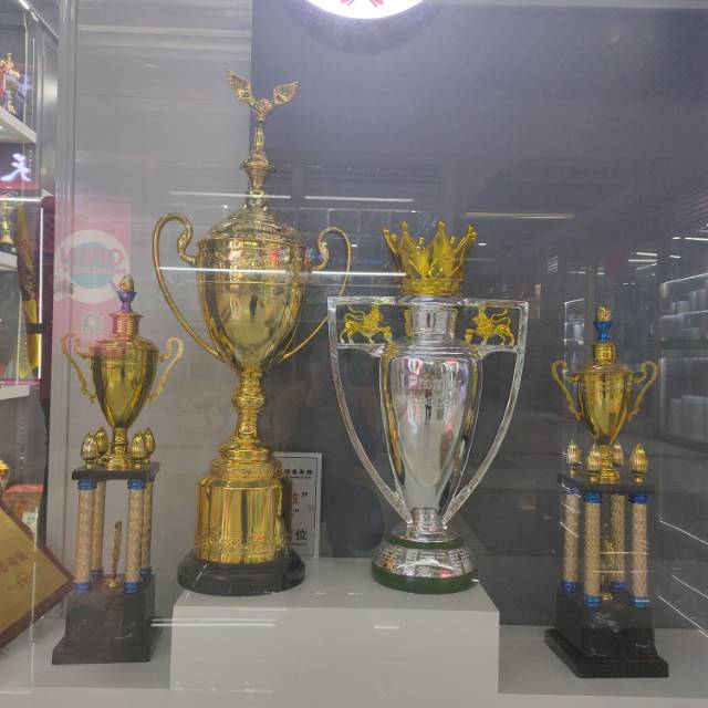 Glorious Trophy (Yiwu Hongrui Handicrafts Co., LTD.) describe pic - 1