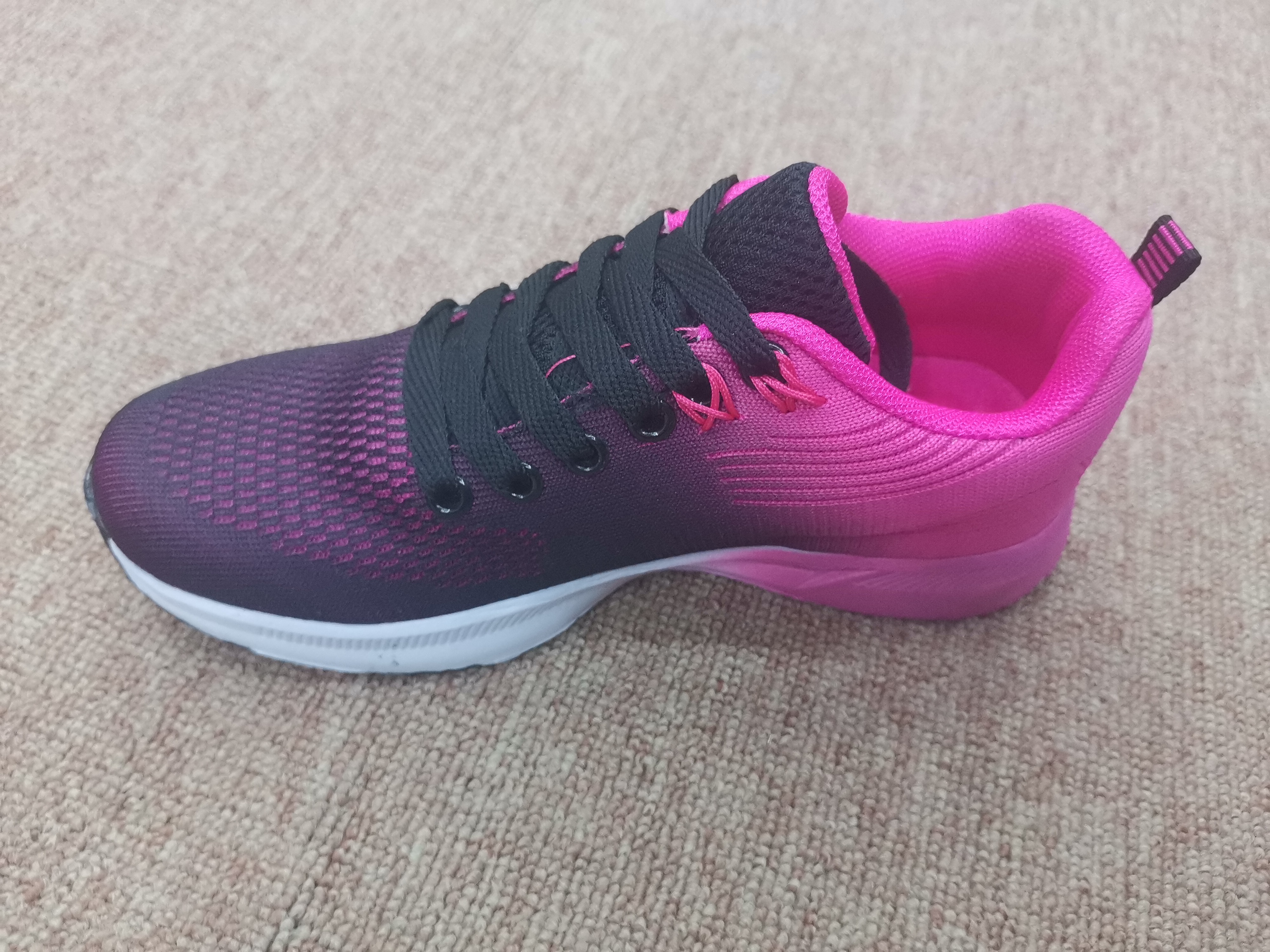 RS-8811锐森鞋业2020新款女士休闲运动鞋产品图