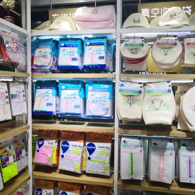Yiwu Yilun Daily Necessities Co., LTD describe pic - 1
