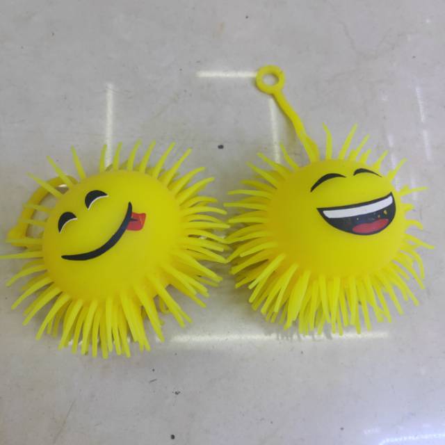 塑料表情笑脸毛毛球厂家直销图