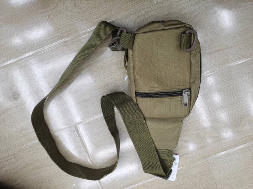 多功能纯色帆布胸包产品图