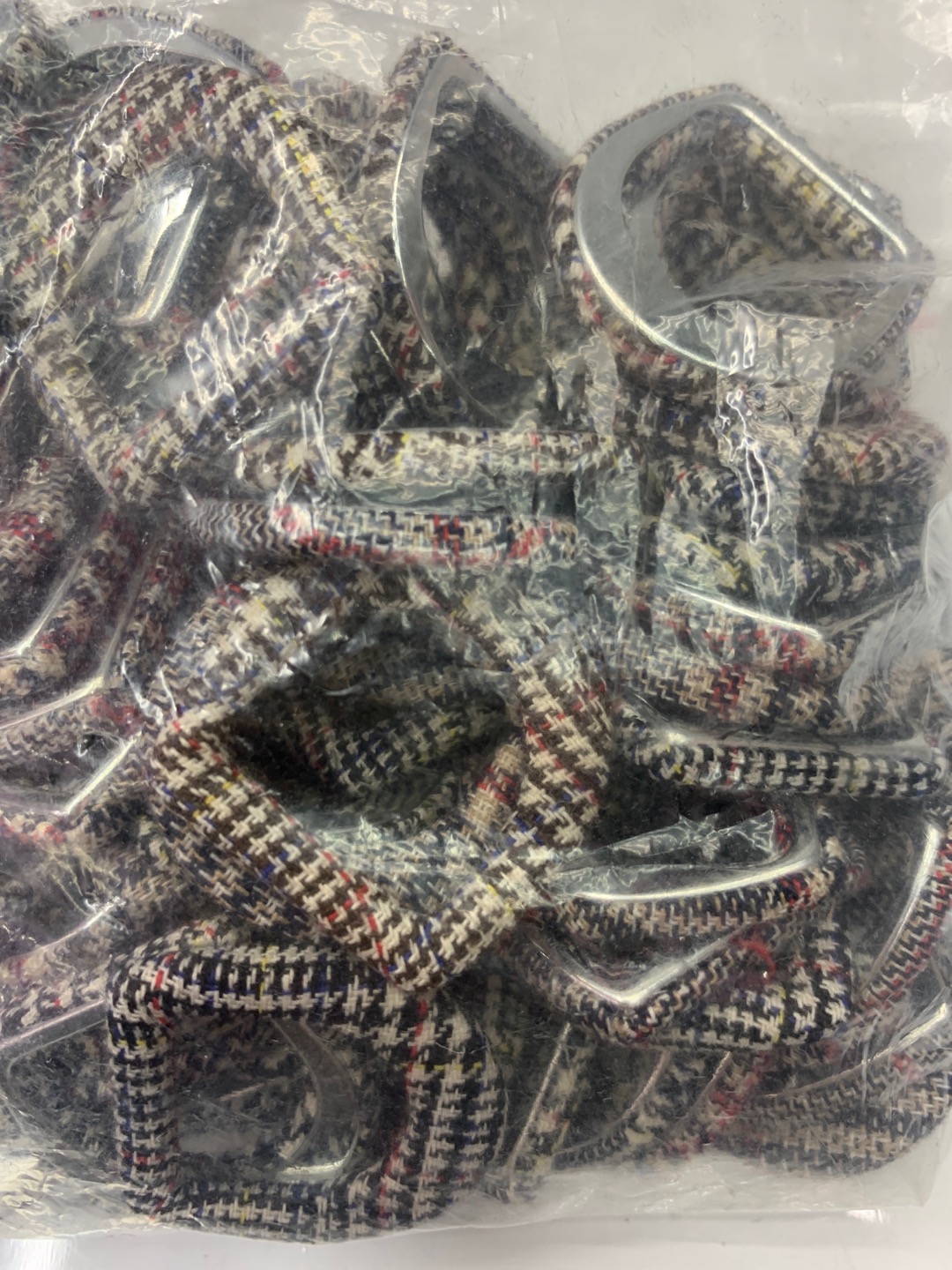 Wrapped cloth accessories clothing accessories thumbnail