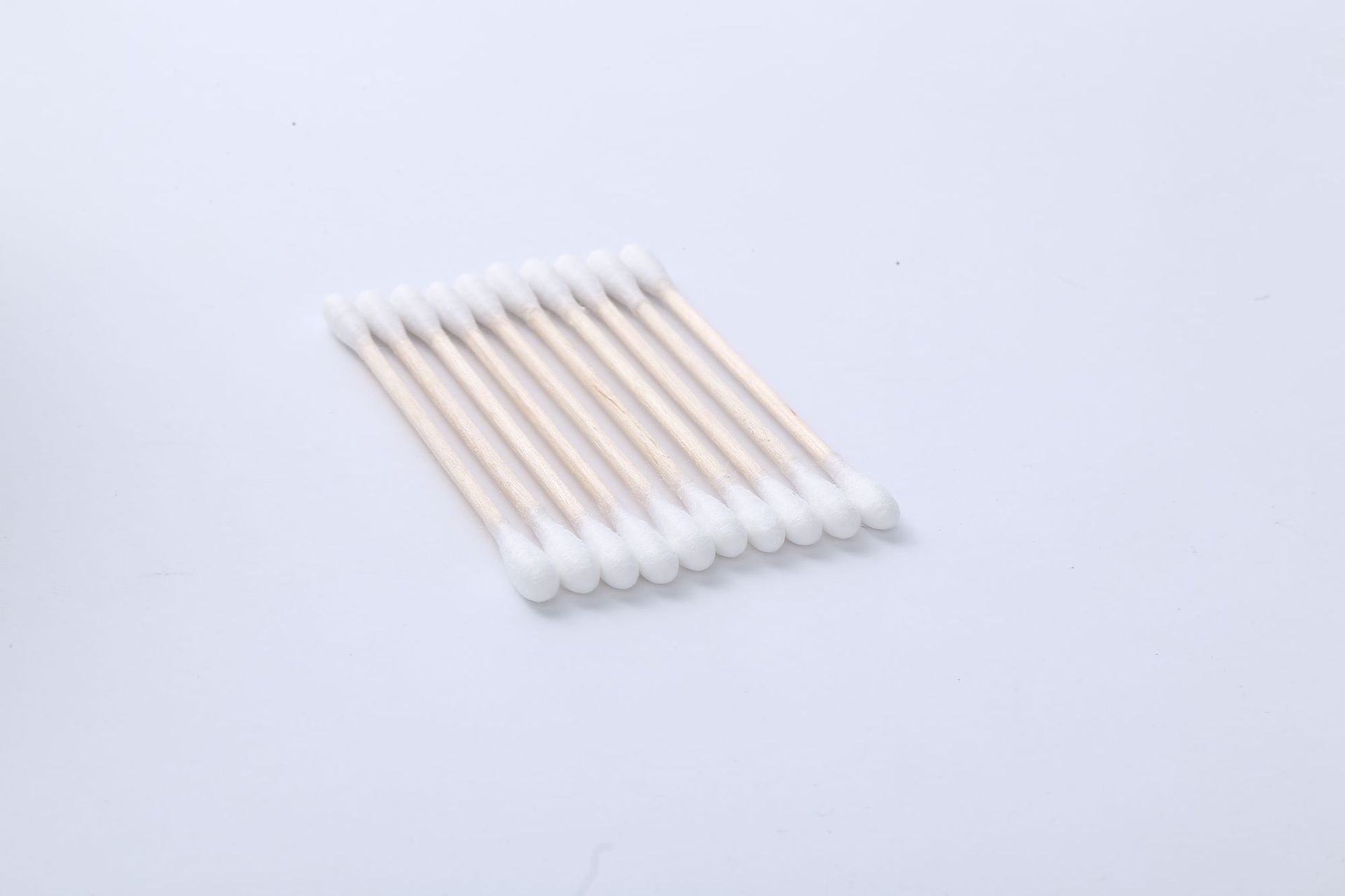 OEM贴牌十元店高档500支盒装两头圆抗菌化妆木棒棉签