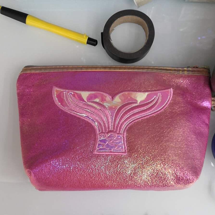 Cute Girl Laser Makeup Bag Creative Embroidery Fashion Large Capacity Storage Bag Travel Storage Bag Toiletry Bag details Picture