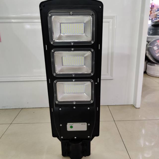 太阳能灯节能灯路灯LED灯户外照明设备庭院照明设备