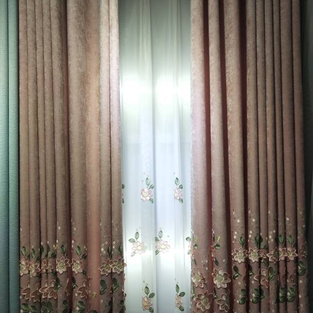 Xue Ni 'er embroidered Chinese-style curtains