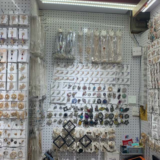 Yingying Accessories describe pic - 1