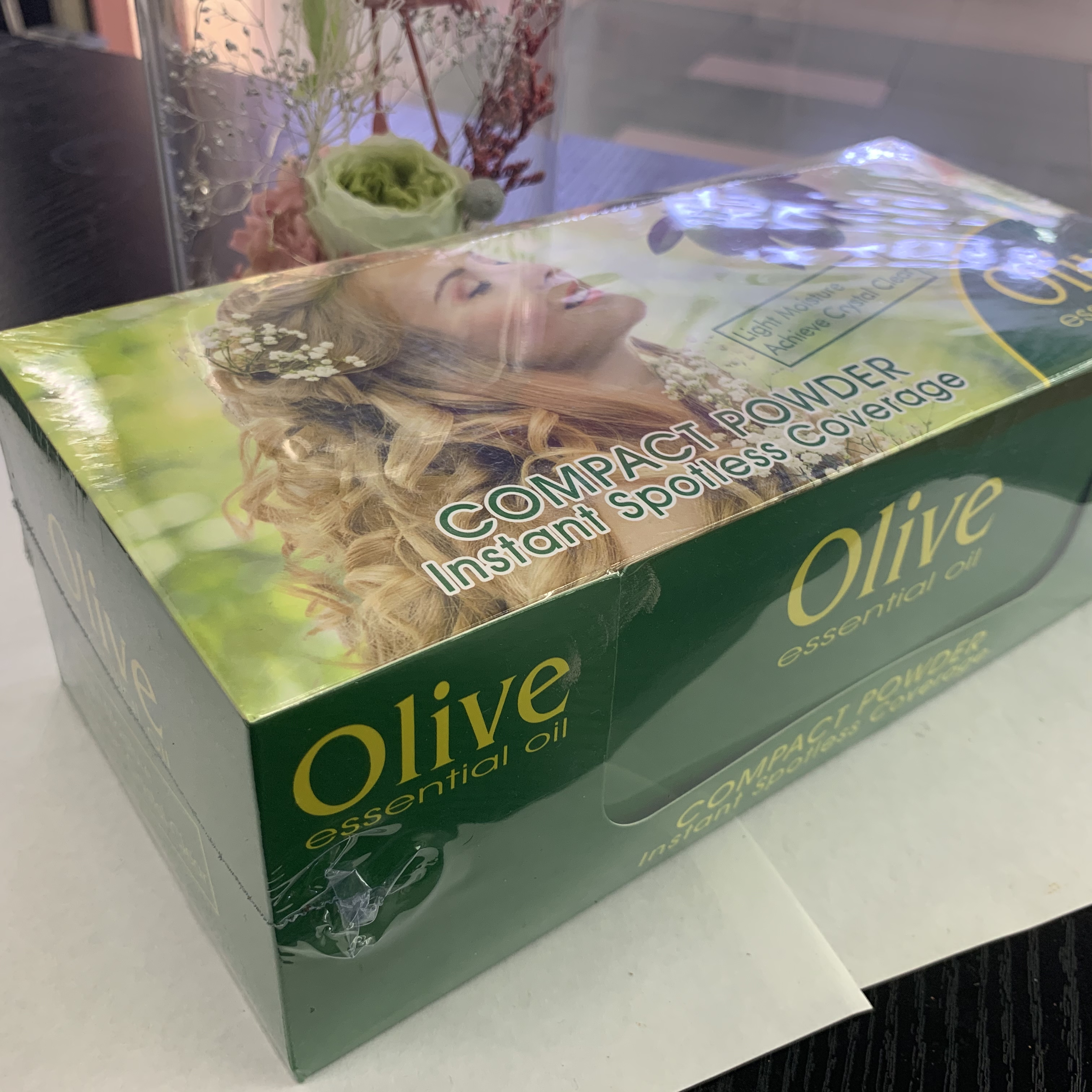 8864 Essence Foundation Set Makeup, Concealer, Brightening Skin For A Long Time Without Removing Makeup Essence Foundation, Concealer, Brightening Skin For A Long Time Without Removing Makeup Specification drawing