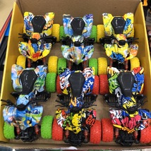 厂家直销涂鸦沙滩摩托惯性车儿童玩具