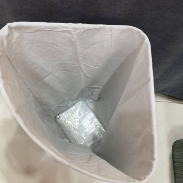 厂家直销收纳桶三角形收纳箱收纳盒欧式收纳箱细节图