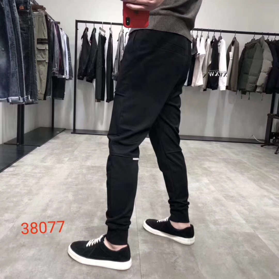 春季超级舒适百搭休闲裤爆款产品图