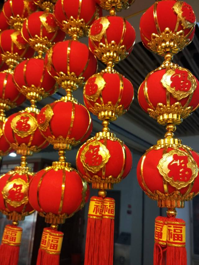 植绒小灯笼挂件春节装饰镂空工艺品喜庆节庆用品