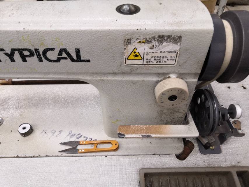 We are looking for a large number of second-hand standard brand sewing machine heads at high prices Specification image