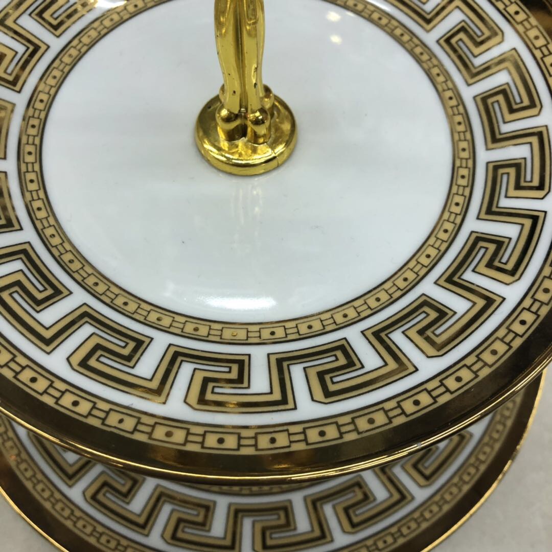 时尚轻奢风格纯陶瓷镀金串盘产品图