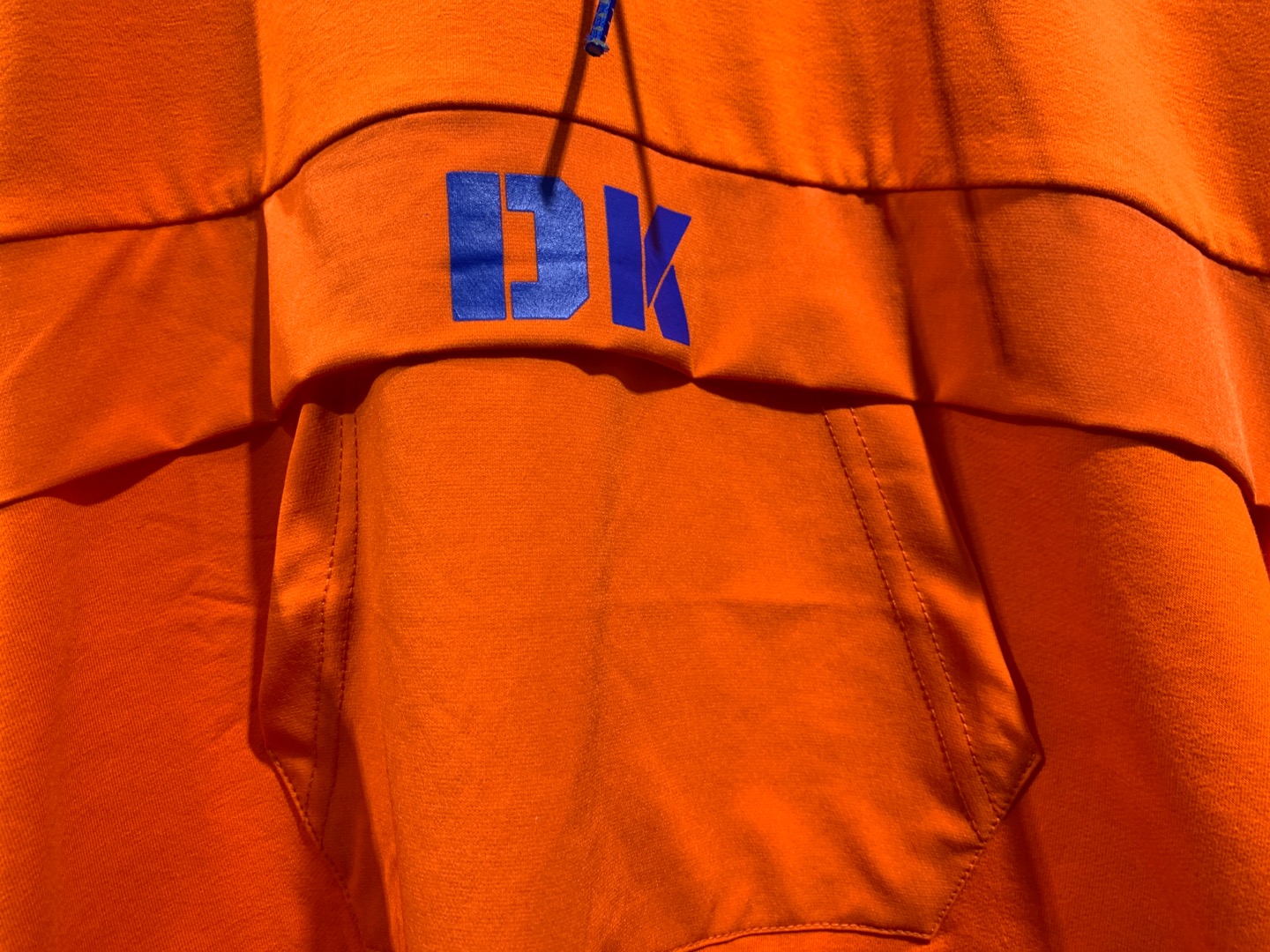 Spring 2022 new Boys' hoodie, children's top, Big Kids with hats, letter Spring and Autumn Korean version details Picture