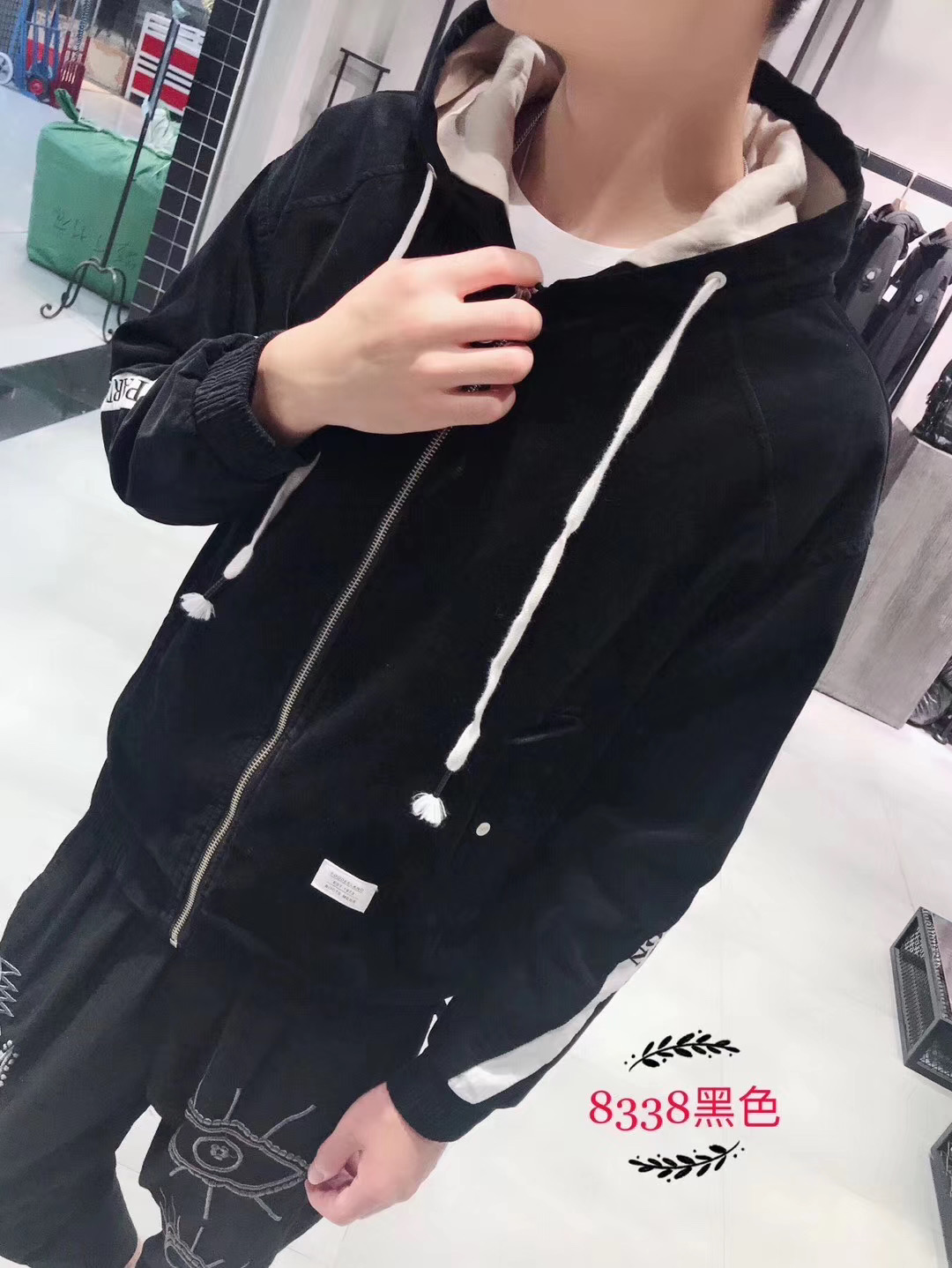 冬厚绒外套潮面料中厚舒适不显臃肿