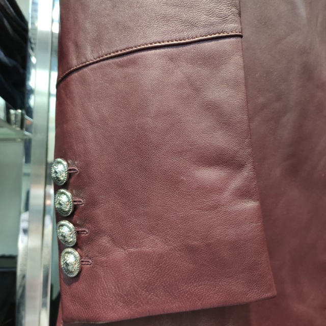 Slim Fit Leather Jacket – Side Profile Highlighting Tailored Silhouette