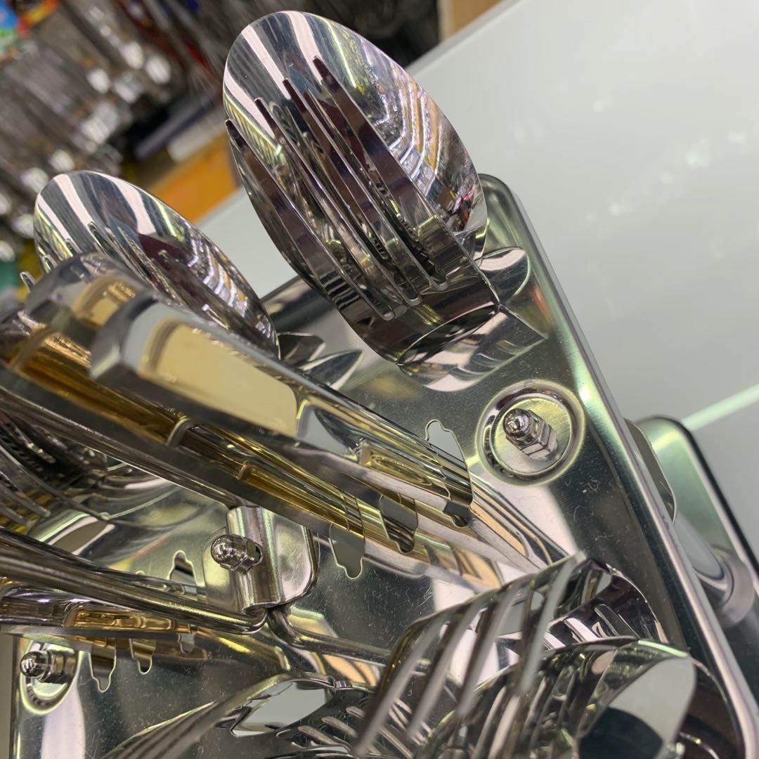 24 sets of stainless steel tableware, including knives, forks and spoons details Picture