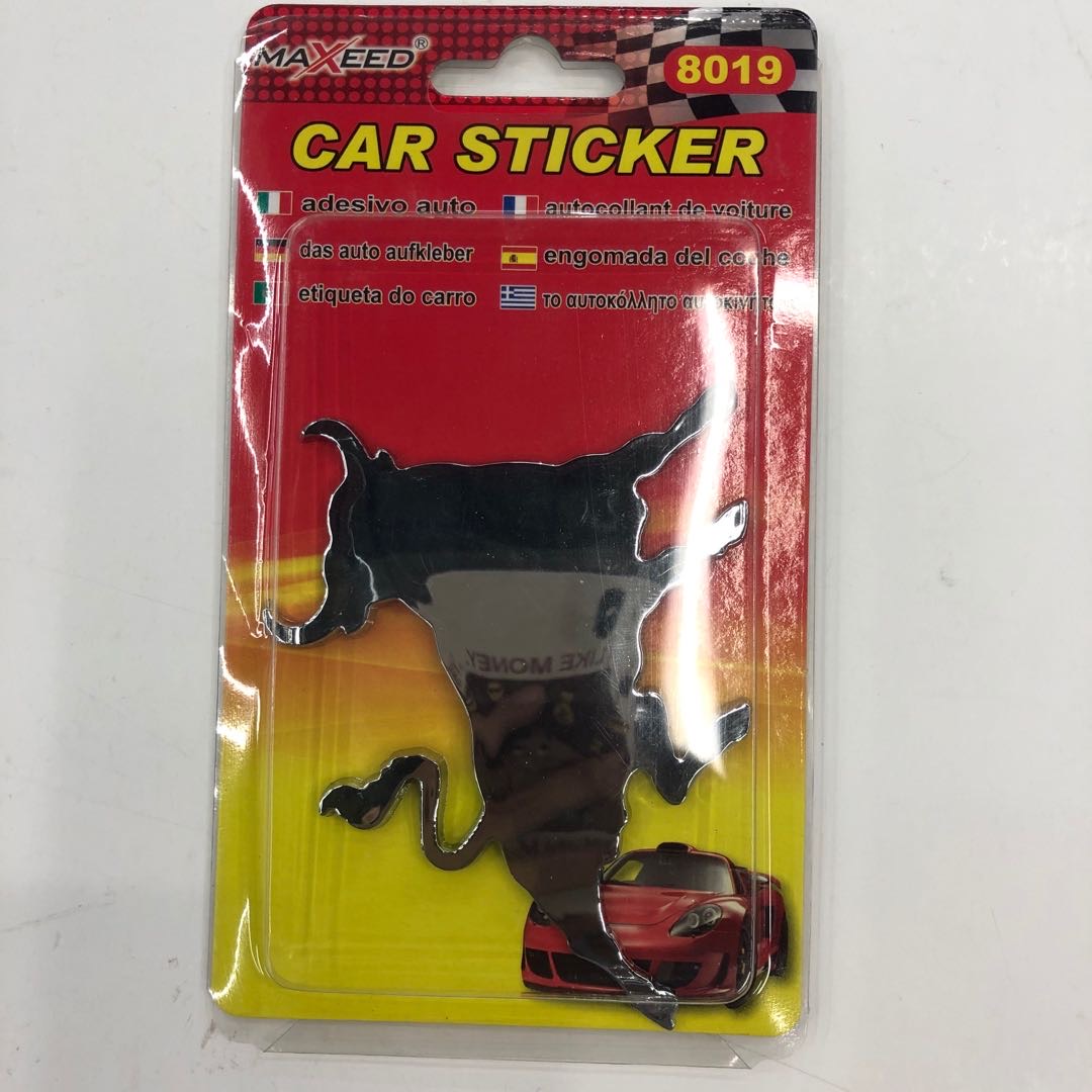 汽车装饰贴公牛形象塑料材质通用款需要订做