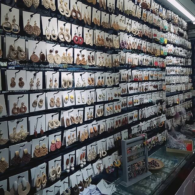 Sasa Accessories describe pic - 1