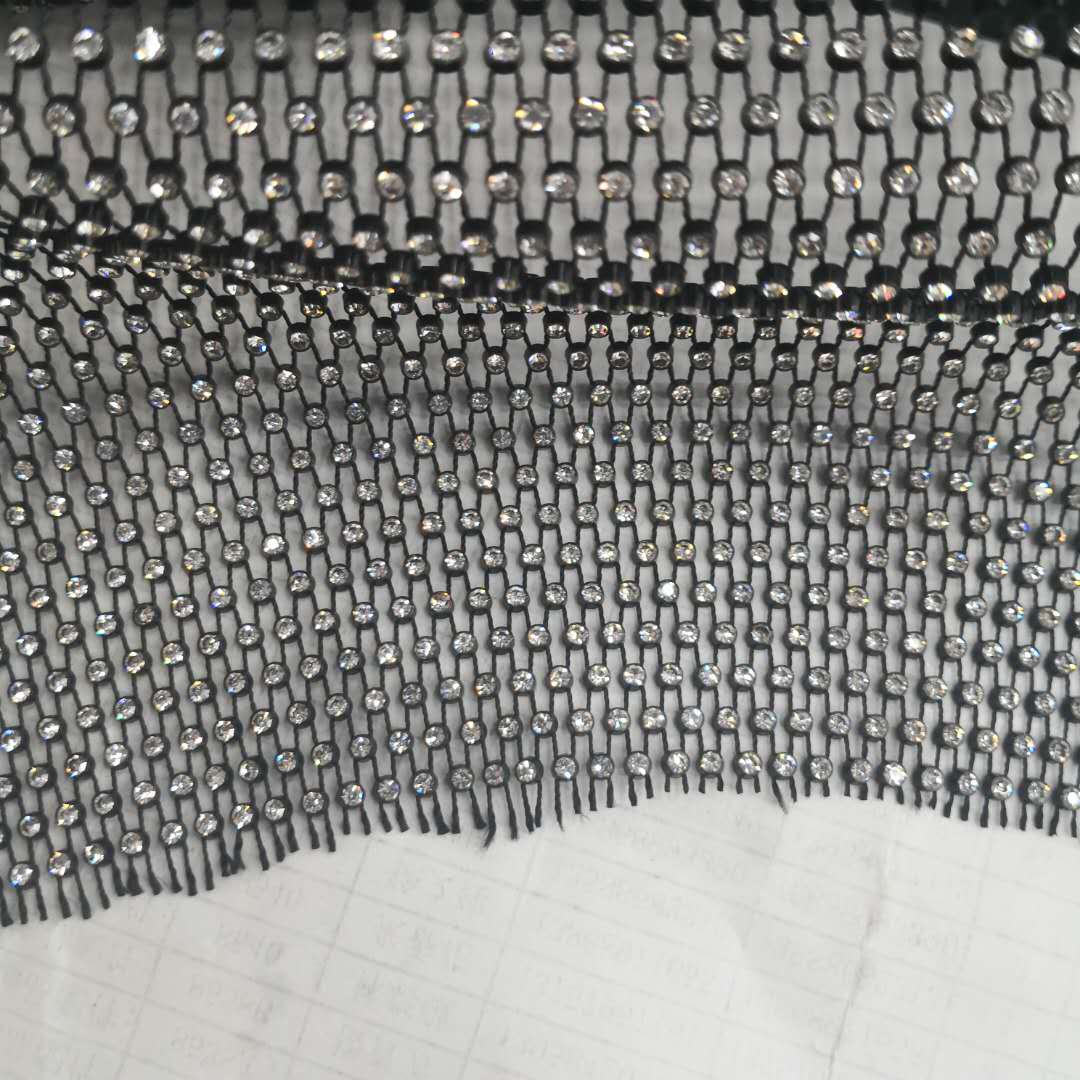 Fashionable mesh glass imitation diamond silver chain claw chain texture mesh art accessory