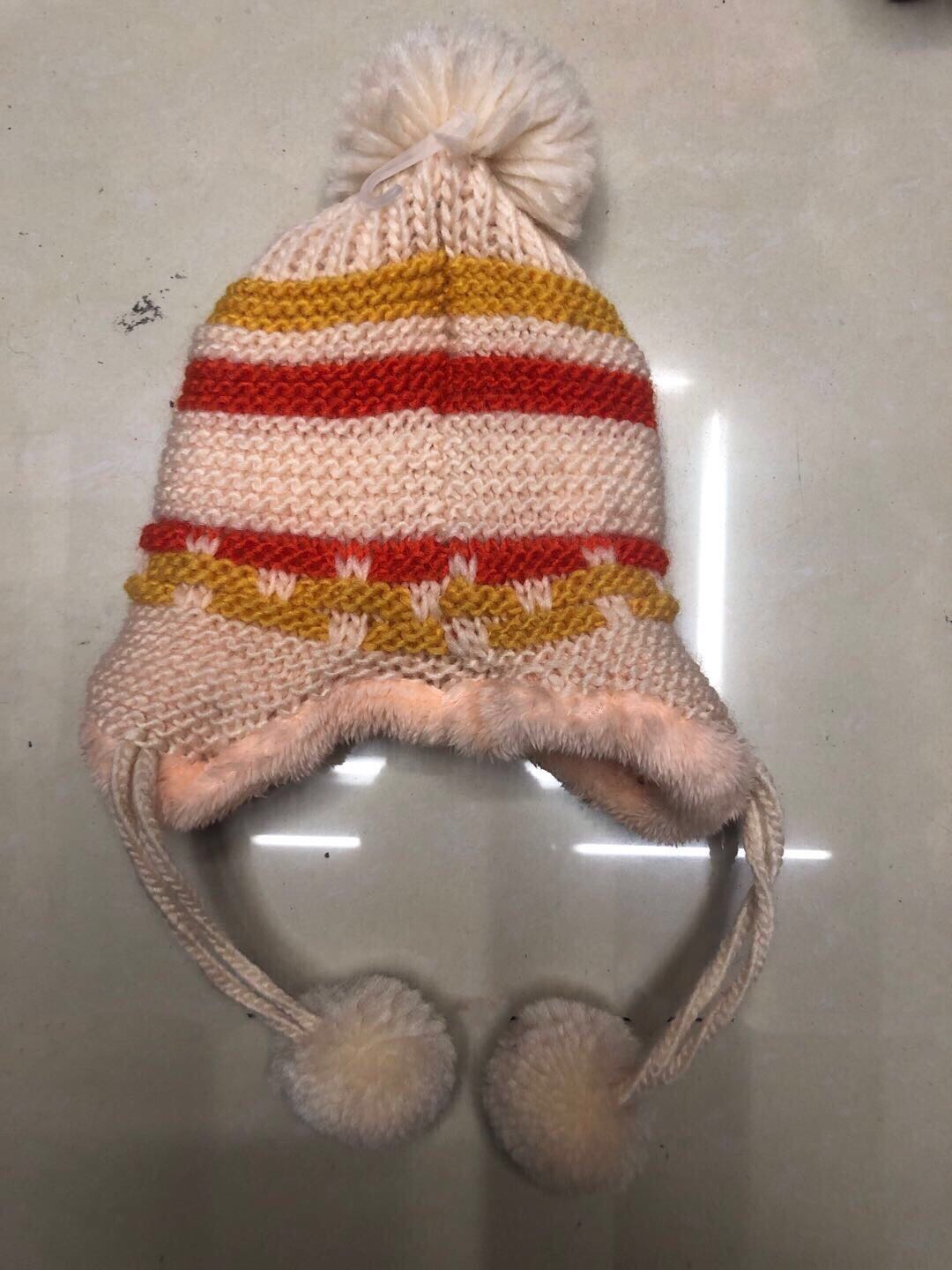 Autumn And Winter New Korean Version Of Warm Hairball Parent-Child Woolen Hat Specification drawing