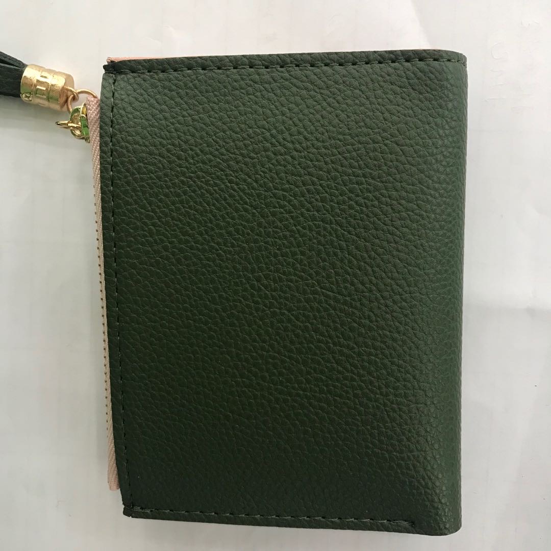 Women's Purse Short Green Fashion Folding Purse Women's Small Change Clip details Picture