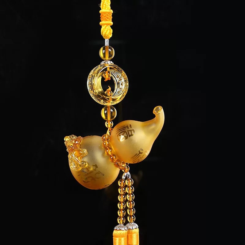 Gourd car pendant, car perfume pendant, PI Xiu, creative peace pendant, men's and women's car interior pendant, car accessories, glass Specification image