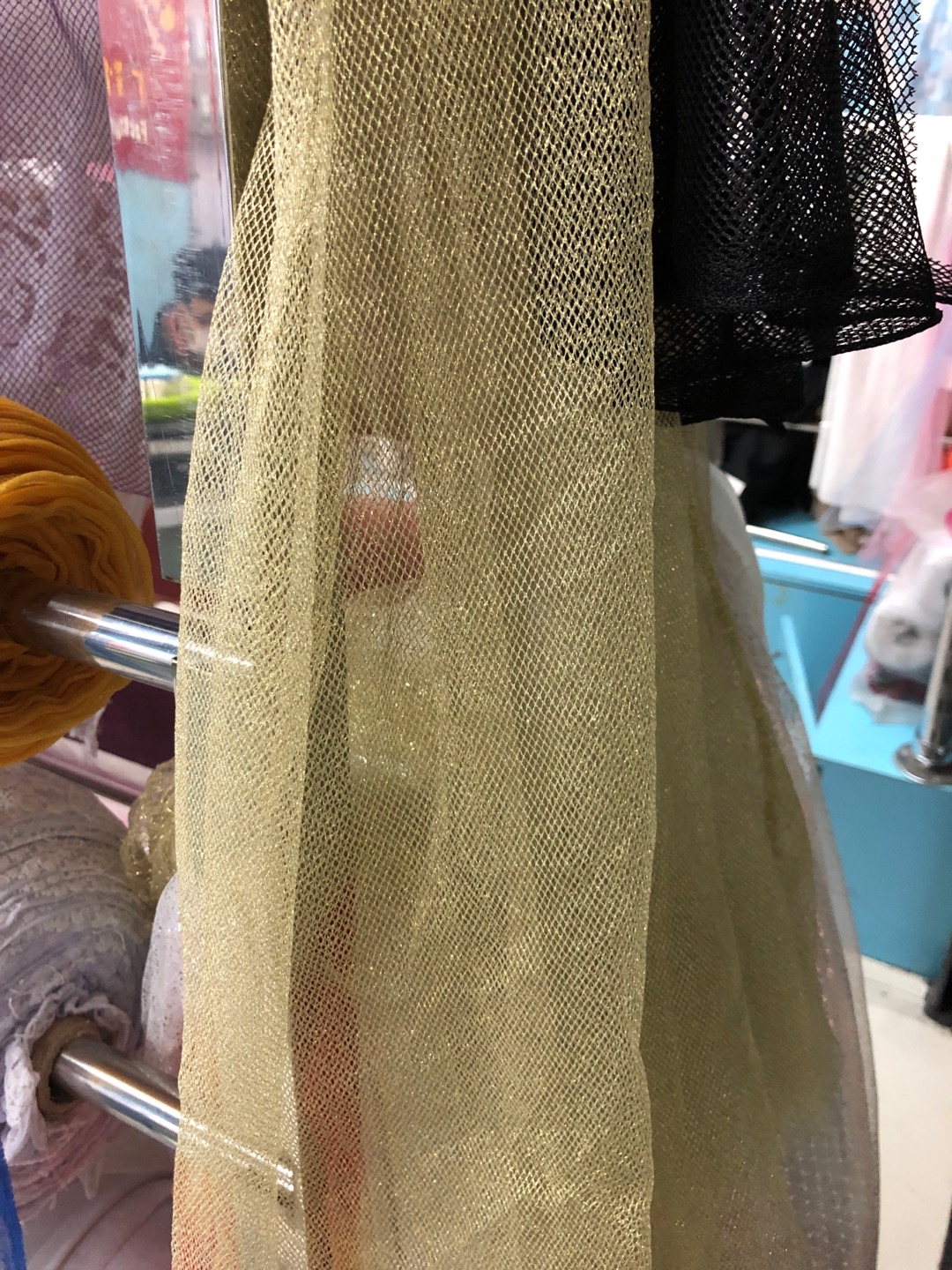 Diamond Net Of Gold Thread