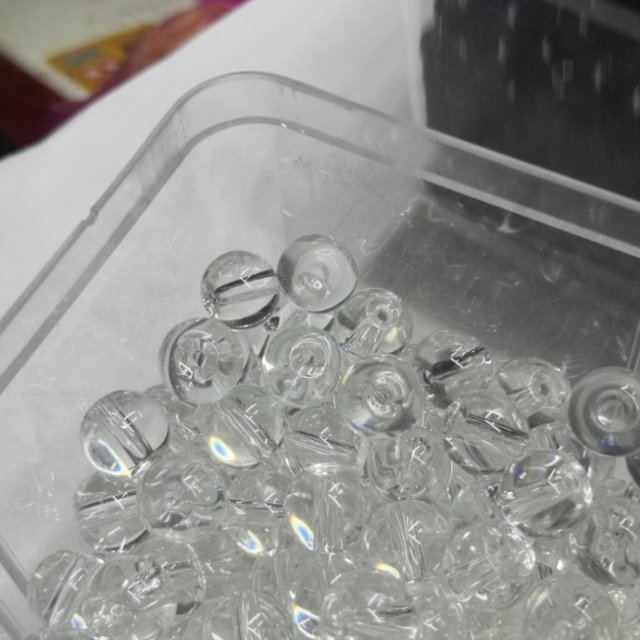 Pure color transparent pearl, glass beads, wrinkled beads, lacquered beads jewelry accessories in stock and wholesale Specification image