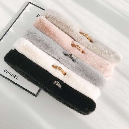 Women's Fashion Trend Casual Autumn And Winter Must-Have Ultra Soft And Simple Warm Imitation Fur Leather Pieced Bib Scarf Specification drawing