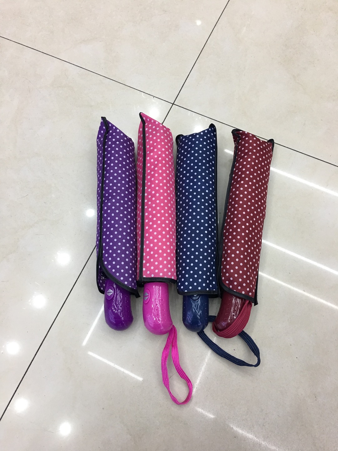 8开全自动折叠伞点点图案简约防风