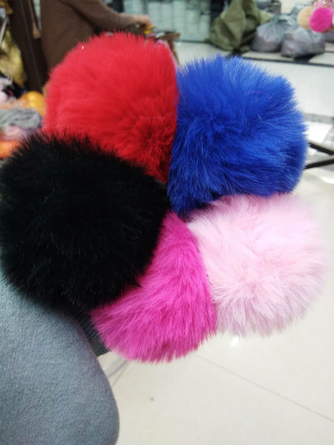 仿兔毛球衣服头饰辅料配件配饰产品图